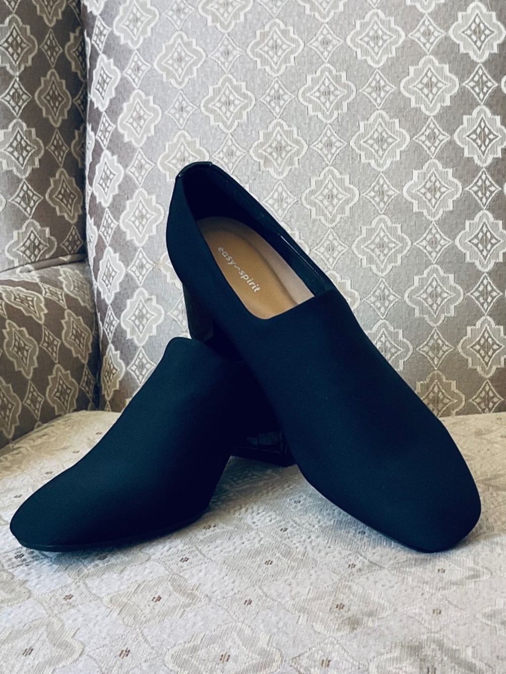 NEW Easy Spirit Cadet 2 Black Fabric Dress Shoes Block Heel Size 9